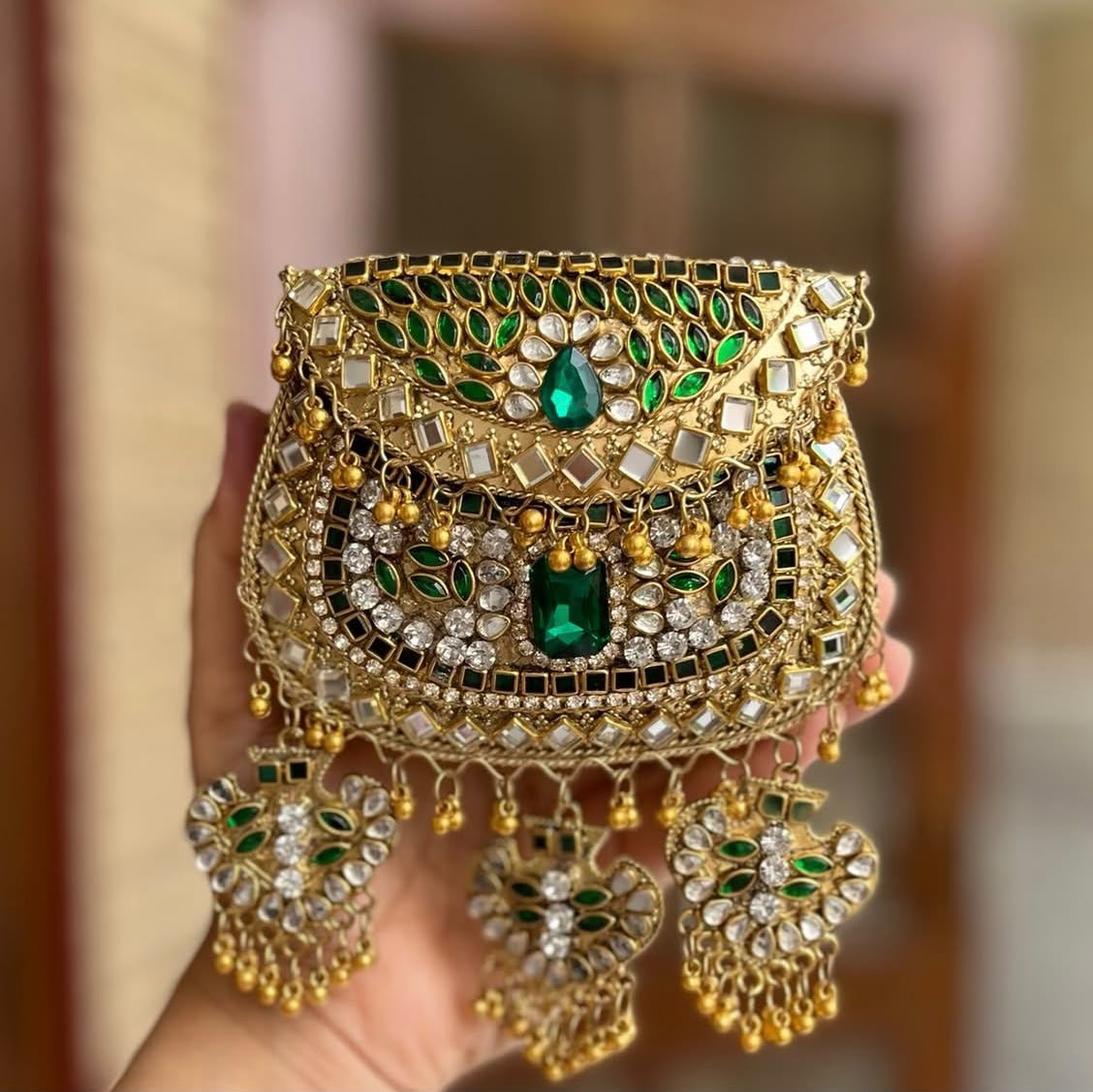 Meher Kundan Clutch