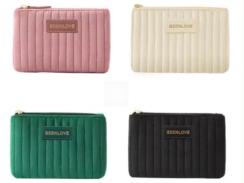 Essentials Pouch
